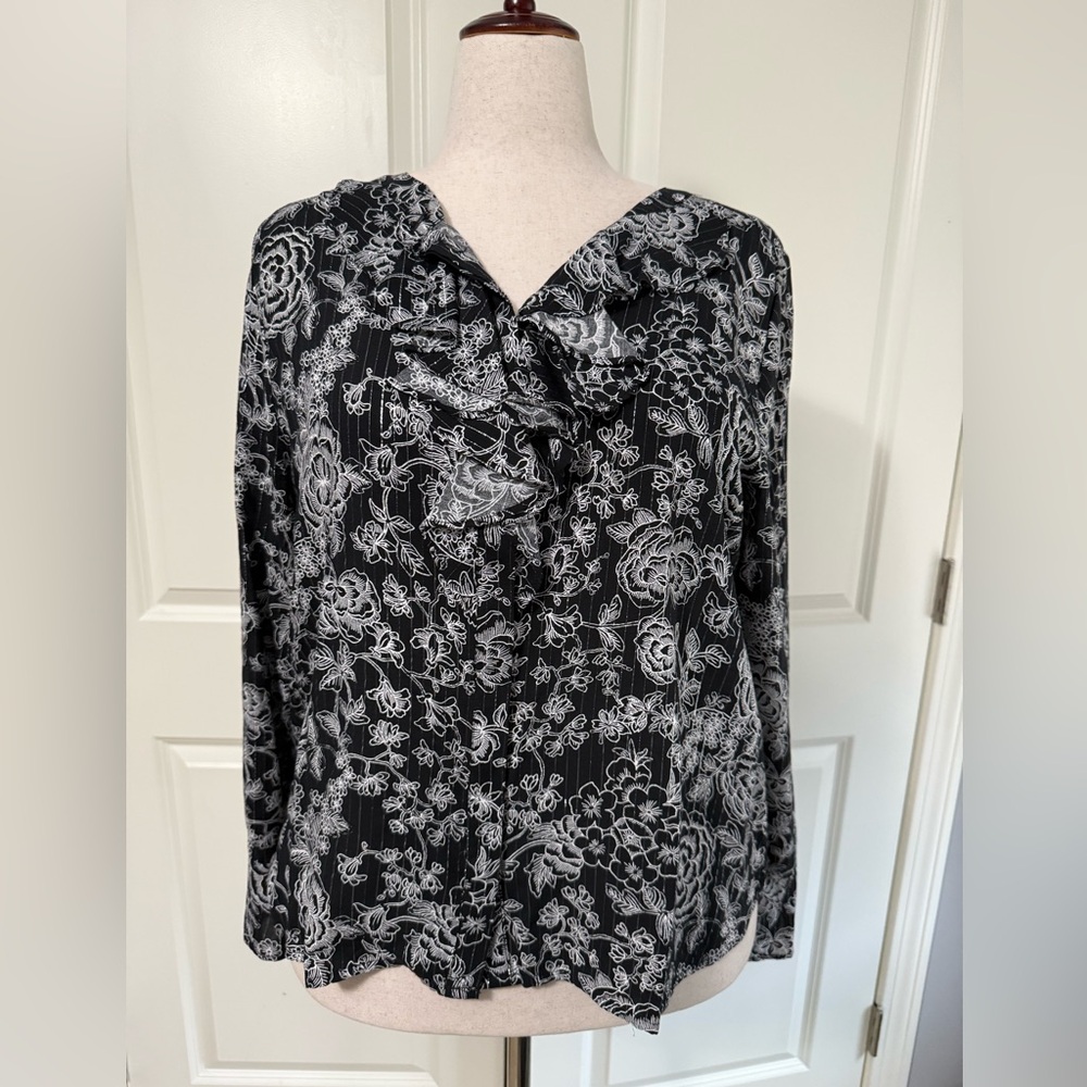 LOFT Black and White Floral V-Neck Ruffle Blouse